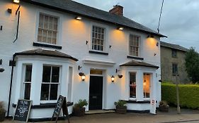 The Fox And Hounds